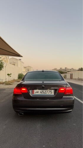 BMW 320i (2011)