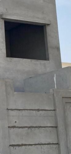 للبيع فيلا  في الصخامه  عظم
