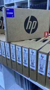HP LAPTOP 840 G8