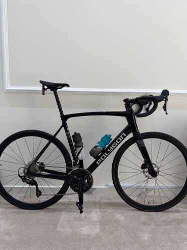 for sale :  polygon strattos S7D