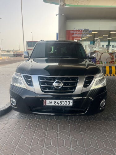 Nissan patrol platinum 2014