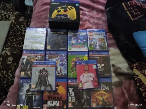 PS4 games and controller