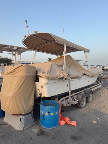 مطلووب طراد 27 قدم 