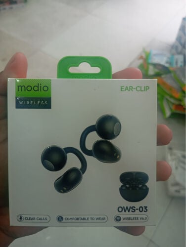 Earbuds 