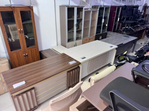 Used Desk/Chair Sale 33087737