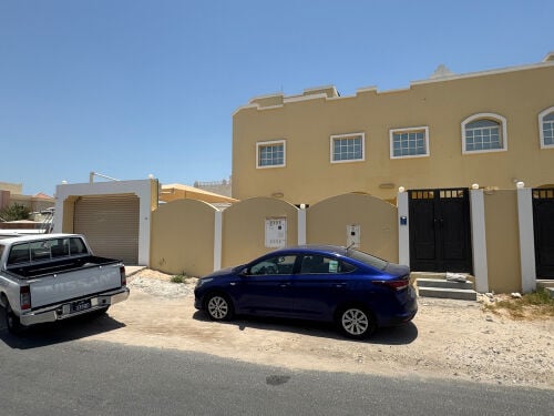 Villa for rent in Ain Khlaed
