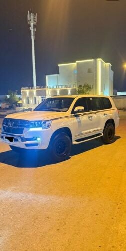land cruiser