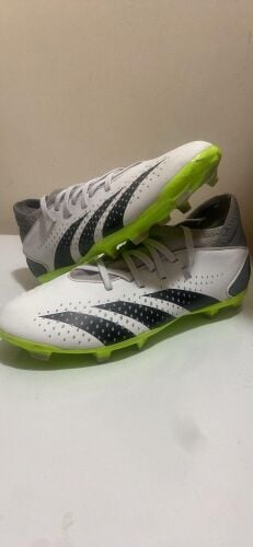 Adidas predator