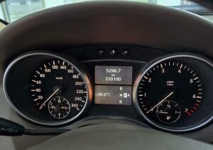 Mercedes Benz ML350