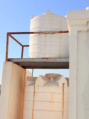  2 water tank 