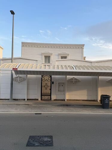 Villa for rent — South Muaither

Gr