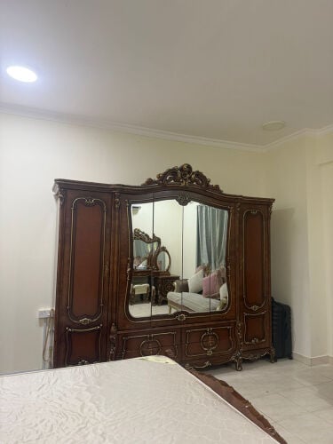 Complete bedroom
