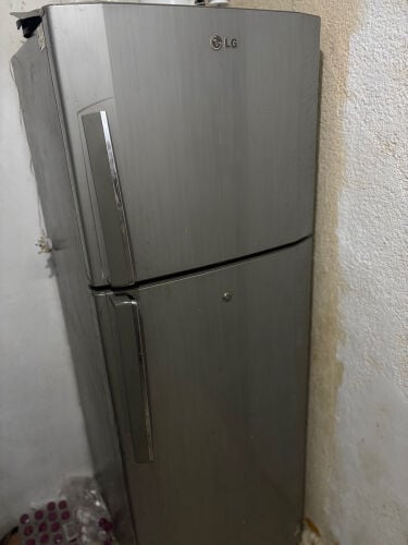 تلاجه الجي ممتازه شغاله تبريد 