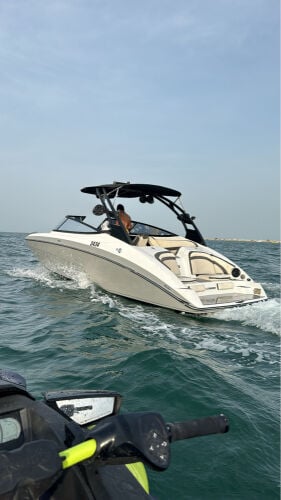 jet boat Yamaha 2015