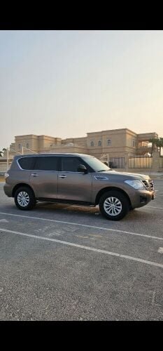 نيسان 2017