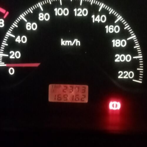 سيارة ميتسوبيشي لانسر 2006