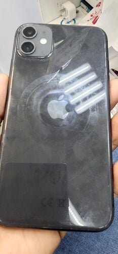 iphone 11 gb128 betry  100