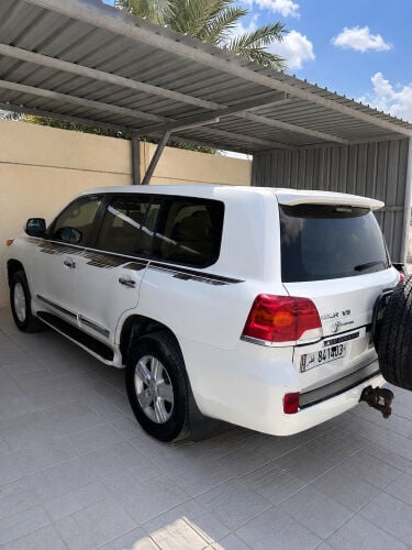 LAND CRUISER 2013 GXR V8