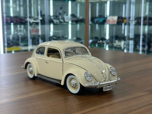 1:18 Beetle Vintage Model