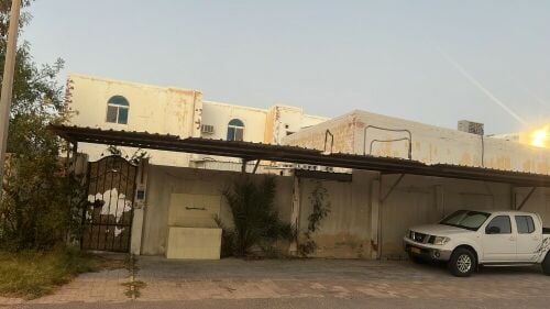 للبيع بيت شعبي في ام صلال محمد