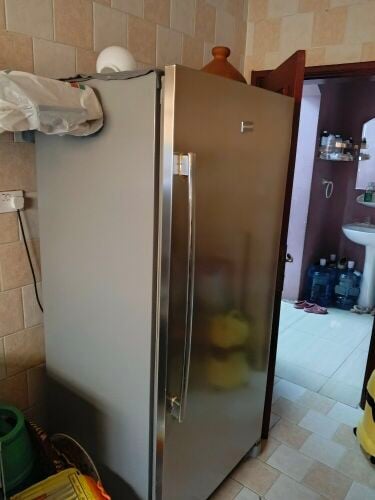 Refrigerator  FRIGIDAIRE