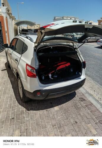 للبيع نيسان قاشقاي موديل 2011