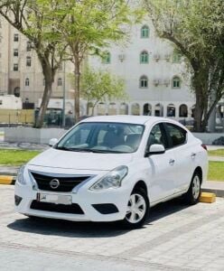NISSAN SUNNY 2019