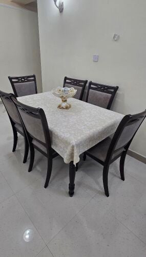 طاولة سفره