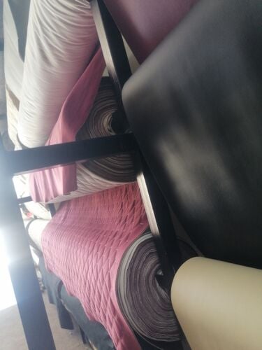 I want a car upholsterer
