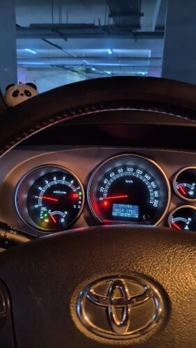 Toyota Sequoia