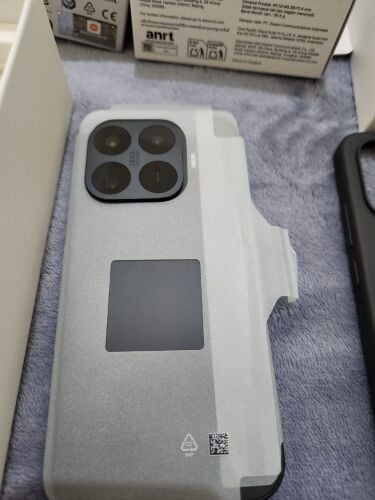 Xiaomi 17T just box opened