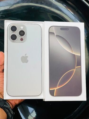 iPhone 16 promax netural titanium