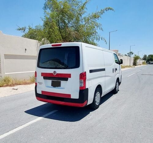 NISSAN URVAN