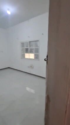 للايجار استديو الدحيل ممتاز