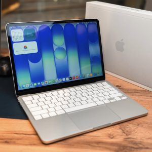 Macbook Neo A18 pro