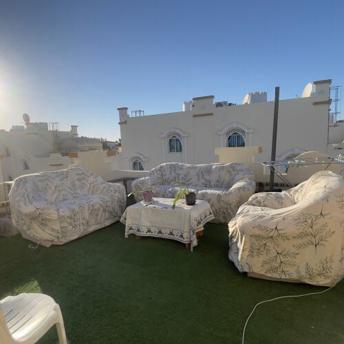 للإيجار 