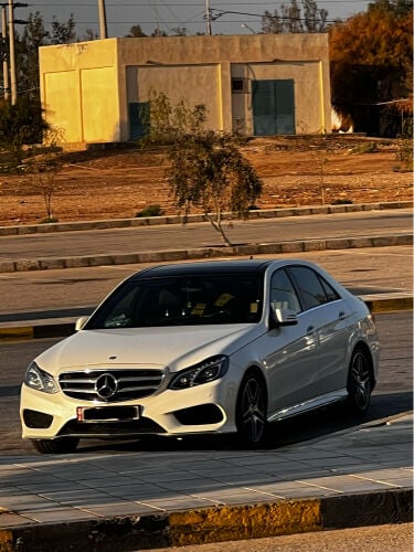 Mercedes-Benz E400 AMG