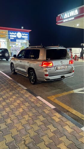 land cruiser touring 2021