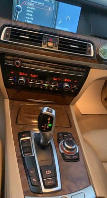 بي ام دبليو 2009 الفئة 740 