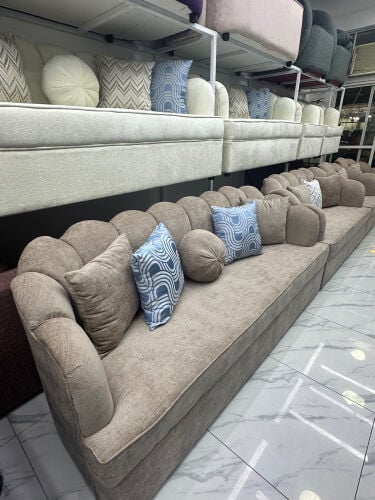 FOR SALE READYMADE SOFA 