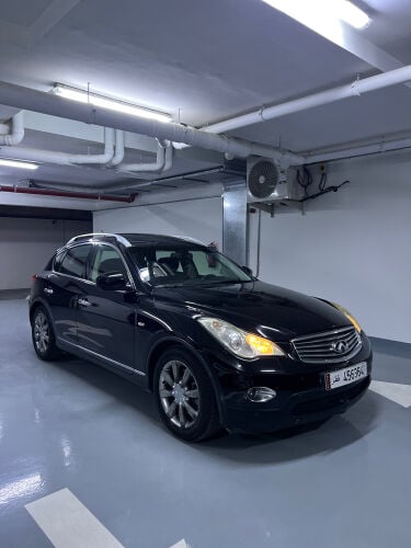 Infiniti EX35 2009
