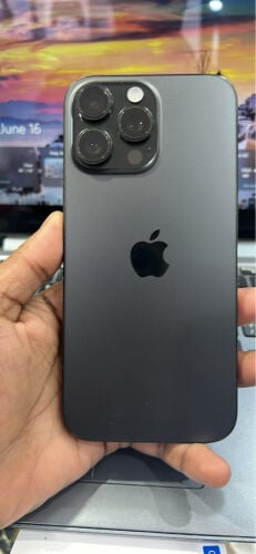 iPhone 16 pro max black 256gb