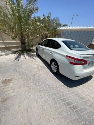 نيسان سنترا 2013 