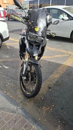 BMW F800GS