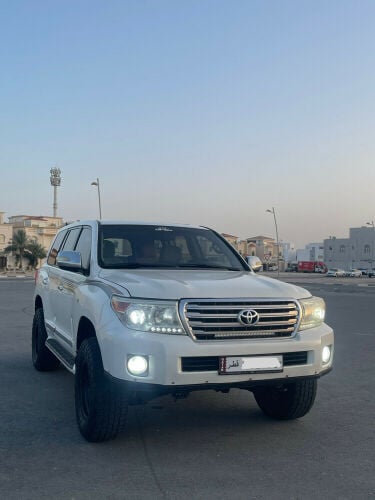 Land Cruiser VXR 4.7 2009 Model