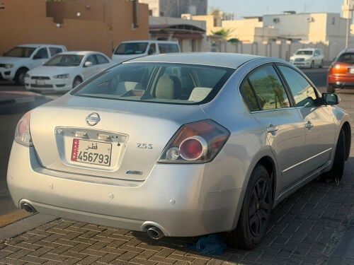 nissan altima