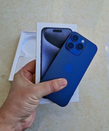 iphone 15 pro 256GB