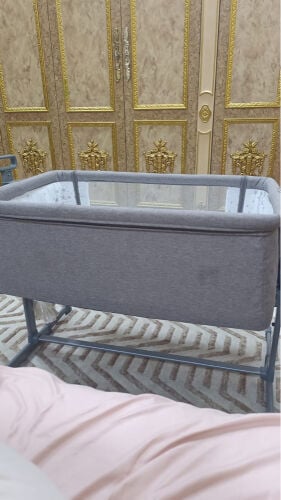 سرير أطفال استعمال شهر
