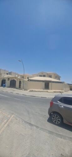 للإيجار فيلا في معيذر الجنوبي
