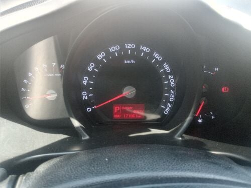 kia sportage 2014 full option  strong engine with 5 minor accedent low millage comparing to product year.